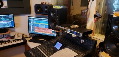 QUANTUM_SOUND_CONTROL_ROOM_reduced.jpg